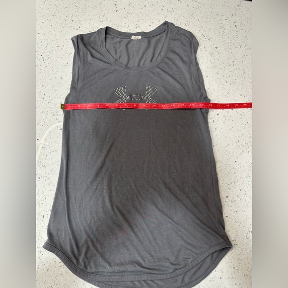 Under Armour muscle shirt, Grey color, with studded Underarmour logo on front. - Picture 4 of 5